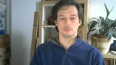 Snapshot of snowypaul chatting on 12/09/24, 01:13 paul online show from 12/09/24, 01:13