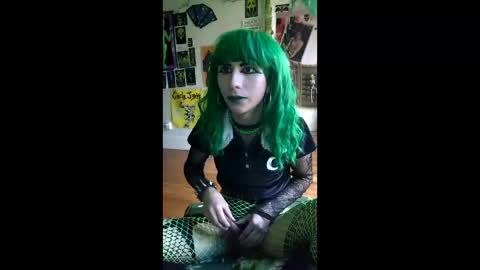 Snapshot of soapcharge chatting on 05/20/26, 11:44 soapcharge online show from 05/20/26, 11:44