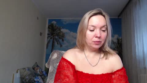 Snapshot of soaring_love chatting on 02/06/25, 04:21 Masha online show from 02/06/25, 04:21
