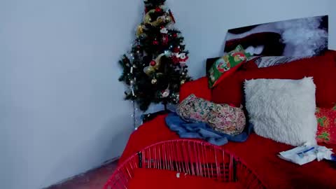 Snapshot of sobigcurvy44 chatting on 12/31/24, 09:50 leidy online show from 12/31/24, 09:50