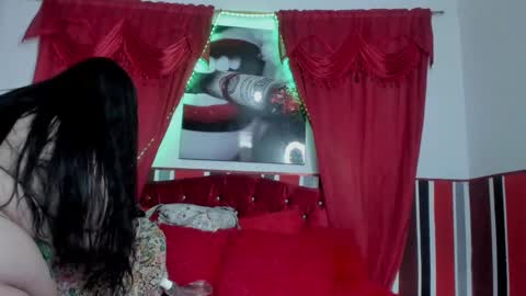 Snapshot of sobigcurvy44 chatting on 03/08/25, 07:20 leidy online show from 03/08/25, 07:20