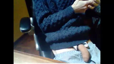 Snapshot of sobigfromitaly chatting on 01/05/25, 09:25 sobigfromitaly online show from 01/05/25, 09:25