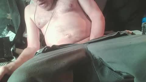 Snapshot of socaldaddy_1 chatting on 11/03/25, 07:42 socaldaddy_1 online show from 11/03/25, 07:42