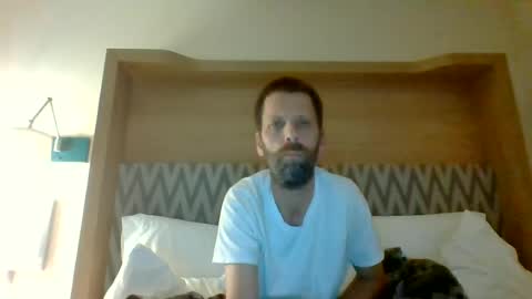 Snapshot of sockguy420 chatting on 06/24/26, 02:43 sockguy420 online show from 06/24/26, 02:43