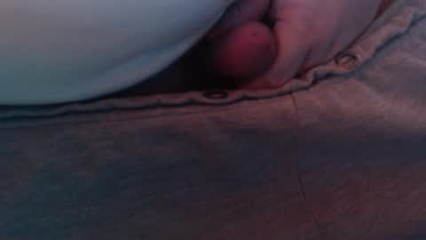 Snapshot of socksaddicted chatting on 12/24/24, 12:00 Tom online show from 12/24/24, 12:00