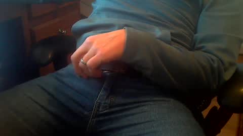 Snapshot of socksandasmile69 chatting on 12/02/24, 07:05 socksandasmile69 online show from 12/02/24, 07:05