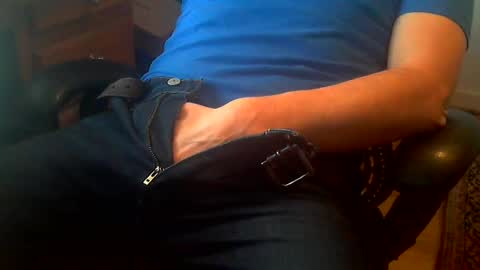 Snapshot of socksandasmile69 chatting on 12/13/24, 04:38 socksandasmile69 online show from 12/13/24, 04:38