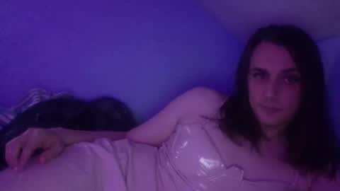 Snapshot of sodiumjunkie chatting on 05/19/26, 03:51 sodiumjunkie online show from 05/19/26, 03:51