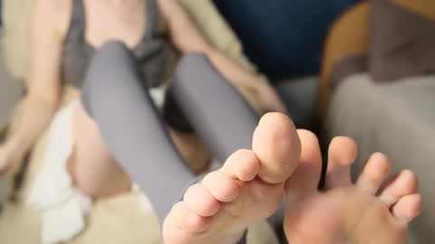 Snapshot of sofanazarova chatting on 12/25/24, 01:19 Sofi online show from 12/25/24, 01:19