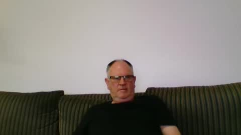 Snapshot of sofar06 chatting on 12/02/24, 02:20 sofar06 online show from 12/02/24, 02:20