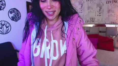 Snapshot of soffi_roberts chatting on 04/06/26, 12:50 sofiia online show from 04/06/26, 12:50