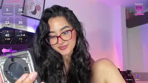 Snapshot of soffi_sweet1 chatting on 02/16/25, 09:37 Danna online show from 02/16/25, 09:37