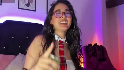 Snapshot of soffi_sweet1 chatting on 03/02/25, 03:34 Danna online show from 03/02/25, 03:34