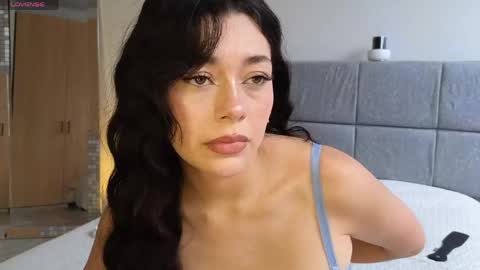 IG Soffimoon   I THANK YOU FOR LEAVING YOUR FOLLOW online show from 04/17/26, 08:12