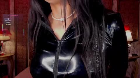    Schedule 1400 - 2100 gtm-5  online show from 11/21/25, 10:19