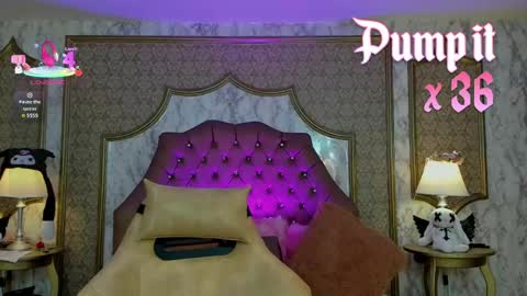 Snapshot of soffiqueen chatting on 04/11/26, 01:15 Schedule 1400 - 2100 gtm-5 online show from 04/11/26, 01:15