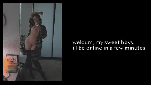 Julia    online show from 02/06/26, 11:08