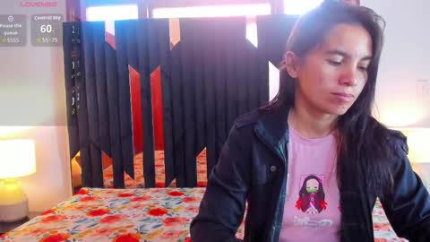 soffy and mia online show from 11/21/25, 12:48