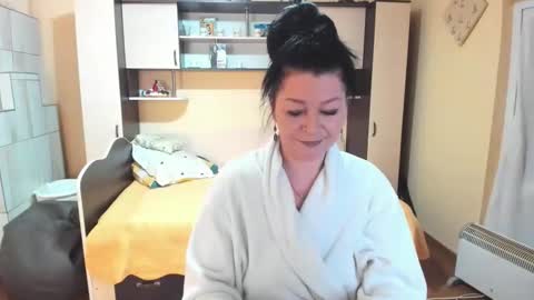 Snapshot of soffy_skye chatting on 01/12/26, 07:46 Soffy online show from 01/12/26, 07:46