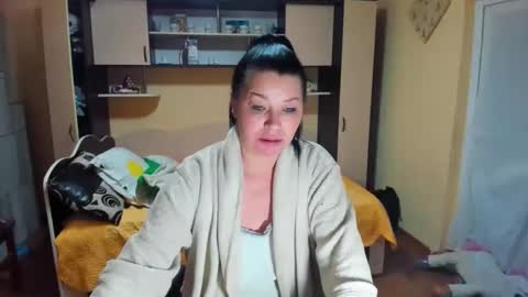 Snapshot of soffy_skye chatting on 02/17/26, 04:53 Soffy online show from 02/17/26, 04:53