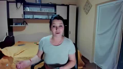 Soffy online show from 04/15/26, 05:25