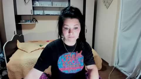 Soffy online show from 05/06/26, 05:14