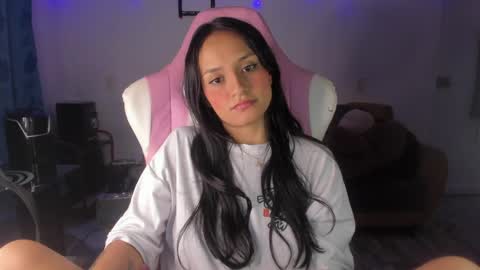 Snapshot of sofi1608 chatting on 04/24/26, 08:28 sofia online show from 04/24/26, 08:28