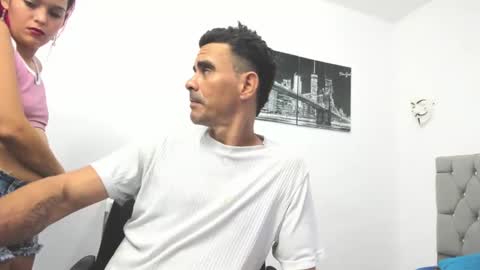 Snapshot of sofi_and_santy chatting on 09/27/25, 02:27 SOFI AND SANTY online show from 09/27/25, 02:27