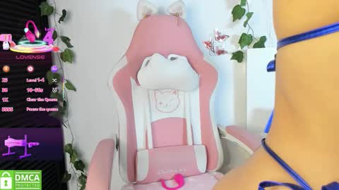 Snapshot of sofi_evans22 chatting on 03/05/26, 09:33 sofi online show from 03/05/26, 09:33