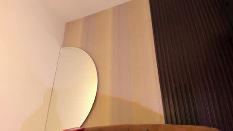 Snapshot of sofi_lassa_ chatting on 03/04/26, 01:33 SOFIA online show from 03/04/26, 01:33