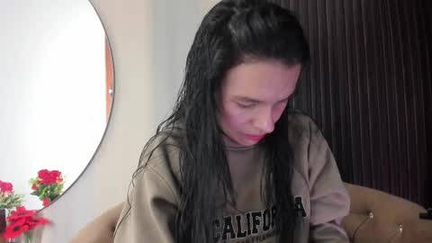 Snapshot of sofi_lassa_ chatting on 03/24/26, 12:48 SOFIA online show from 03/24/26, 12:48