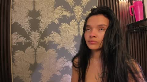 Snapshot of sofi_lassa_ chatting on 04/01/26, 01:41 SOFIA online show from 04/01/26, 01:41