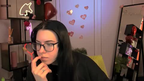 sofi_lonely online show from 02/10/26, 06:17