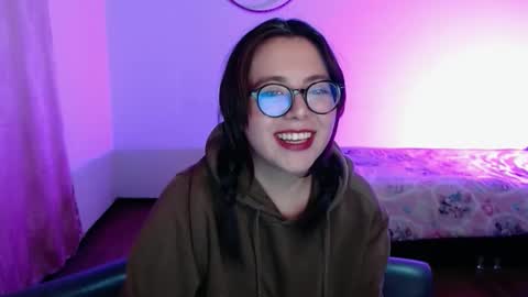 Sofi Lynch online show from 01/18/26, 05:00