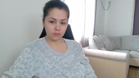 Snapshot of sofi_moon26 chatting on 03/11/26, 12:44 sofi moon26 online show from 03/11/26, 12:44