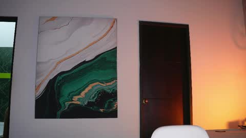 Sofi online show from 04/16/26, 11:22