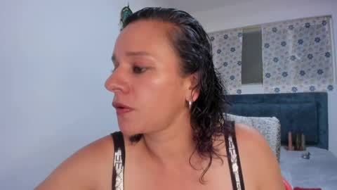 Snapshot of sofi_saliva2511 chatting on 04/18/26, 07:07 sofi online show from 04/18/26, 07:07