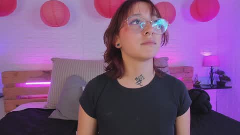Snapshot of sofi_sp chatting on 02/05/25, 05:53 sofi_sp online show from 02/05/25, 05:53