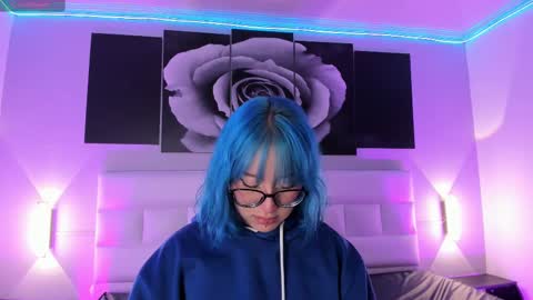 Snapshot of sofi_sp chatting on 09/11/25, 11:32 sofi_sp online show from 09/11/25, 11:32