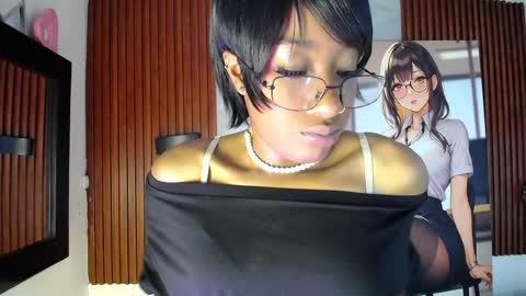 Snapshot of sofi_thomas_ chatting on 05/30/26, 11:18 Sofia online show from 05/30/26, 11:18