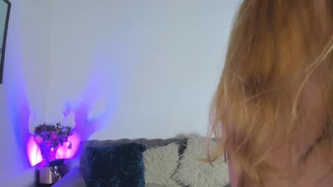Sofia Vasquez online show from 01/10/25, 02:57