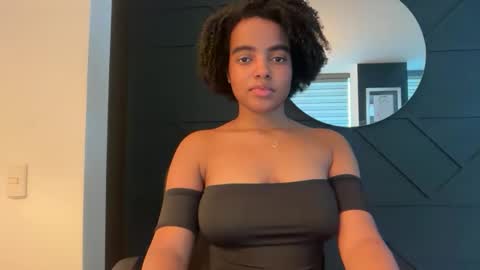 Snapshot of sofi_z chatting on 04/09/26, 05:18 Sofi online show from 04/09/26, 05:18