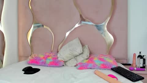 SOFIA online show from 02/26/25, 04:58