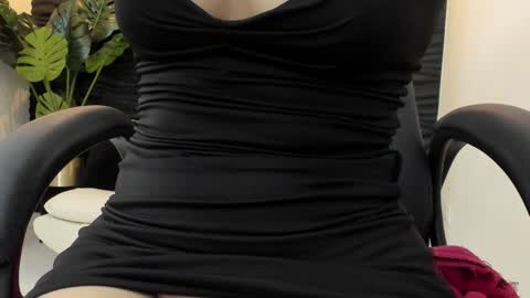 Skarlett online show from 12/12/24, 04:53