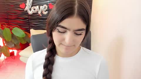 Skarlett online show from 09/20/25, 12:50