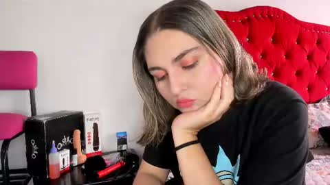 Snapshot of sofia__bella chatting on 07/19/26, 05:49 Sofia bella online show from 07/19/26, 05:49