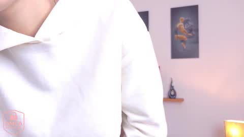 sofia_arango1107 online show from 11/27/25, 07:05