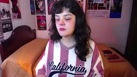 Snapshot of sofia_coolle chatting on 11/23/25, 02:50 Sofi online show from 11/23/25, 02:50