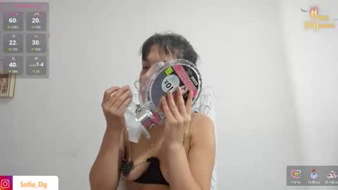 Sofia online show from 10/30/25, 07:47