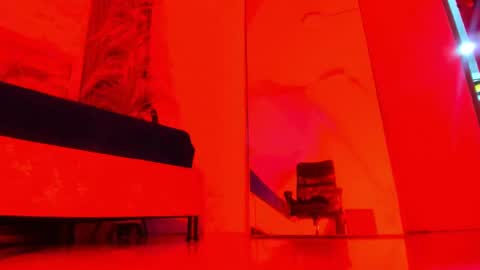 sofia gutierrez   online show from 02/13/25, 04:00